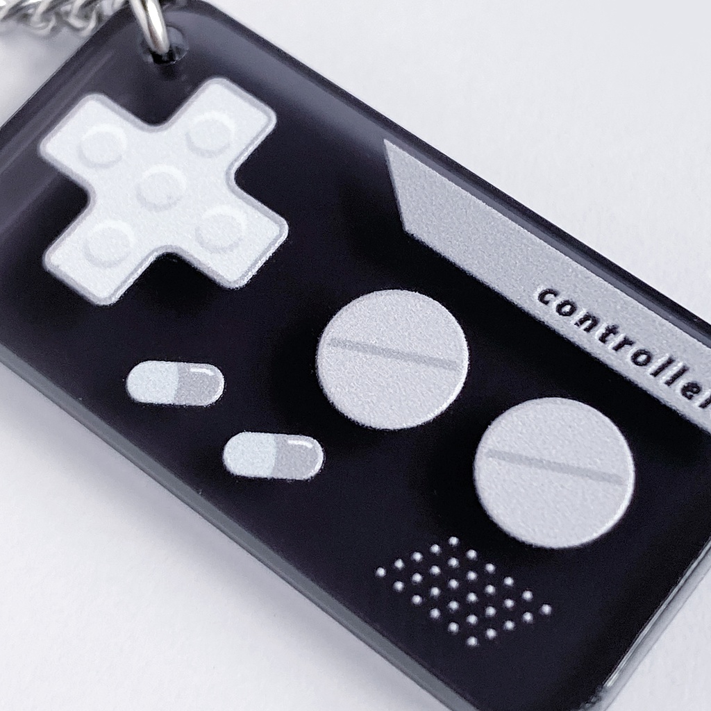 【controller_black】ネックレス|アクリルアクセサリー|||ユニーク|モード系|ストリート系|ゲーム|個性的|カッコイイ|サージカルステンレス|メンズ|コントローラー|薬|クリア|黒