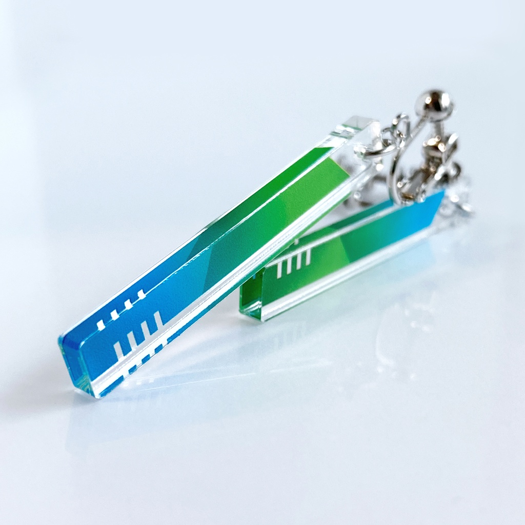 【hourglass/green】ピアス・イヤリング|アクリルアクセサリー|||モード系|ユニーク|個性的|ストリート系|メンズ|スティック|揺れる|緑|スタイリッシュ