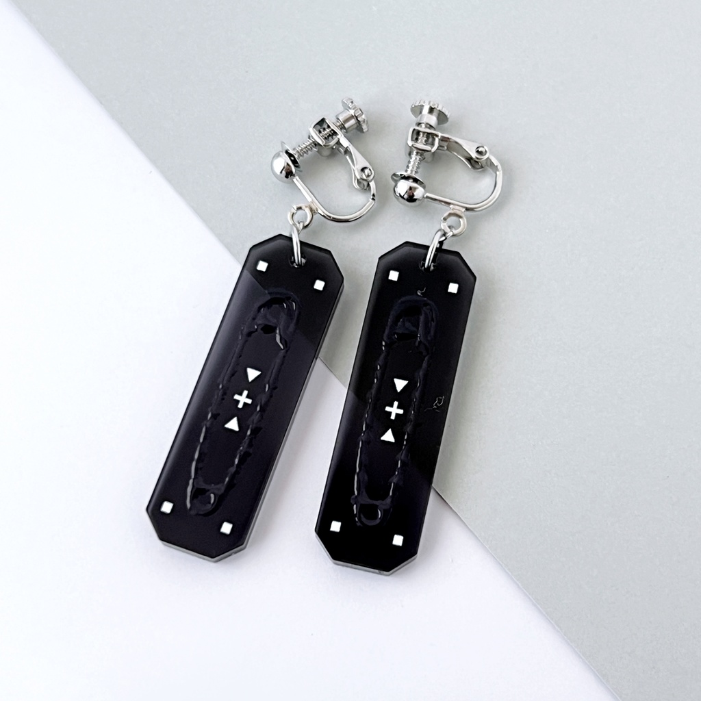 【capture_black】ピアス・イヤリング|アクリルアクセサリー||ユニーク|メンズ|ストリート|個性的|かっこいい|安全ピン|黒|ブラック|デジタル