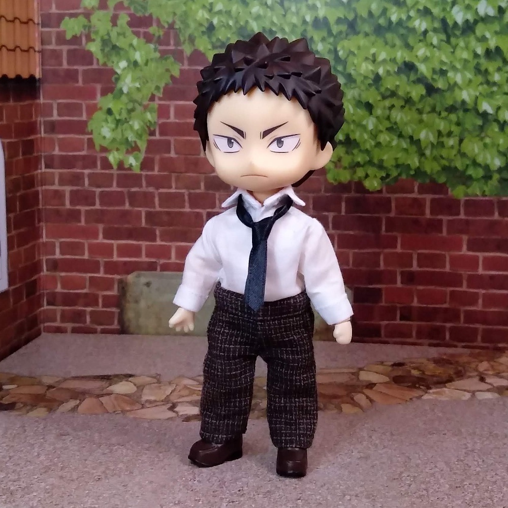 チェック織り柄スラックス