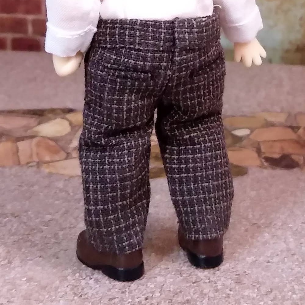 チェック織り柄スラックス