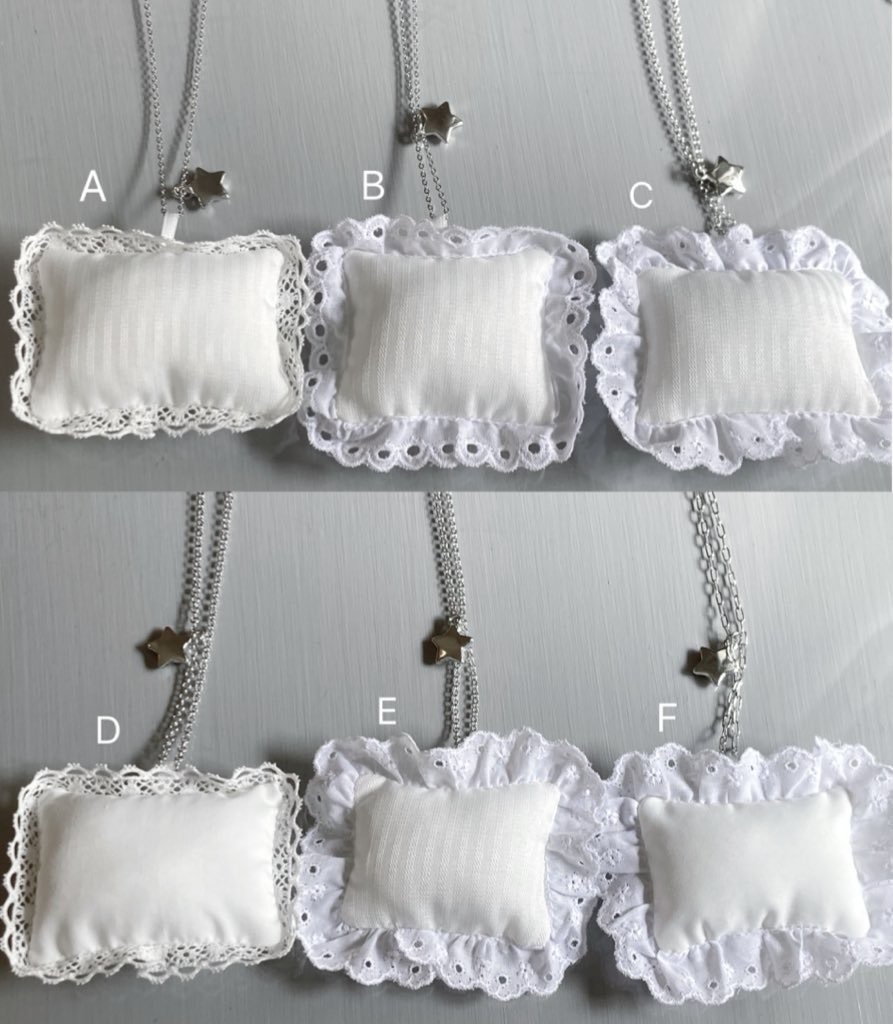 ふかふか枕のネックレス