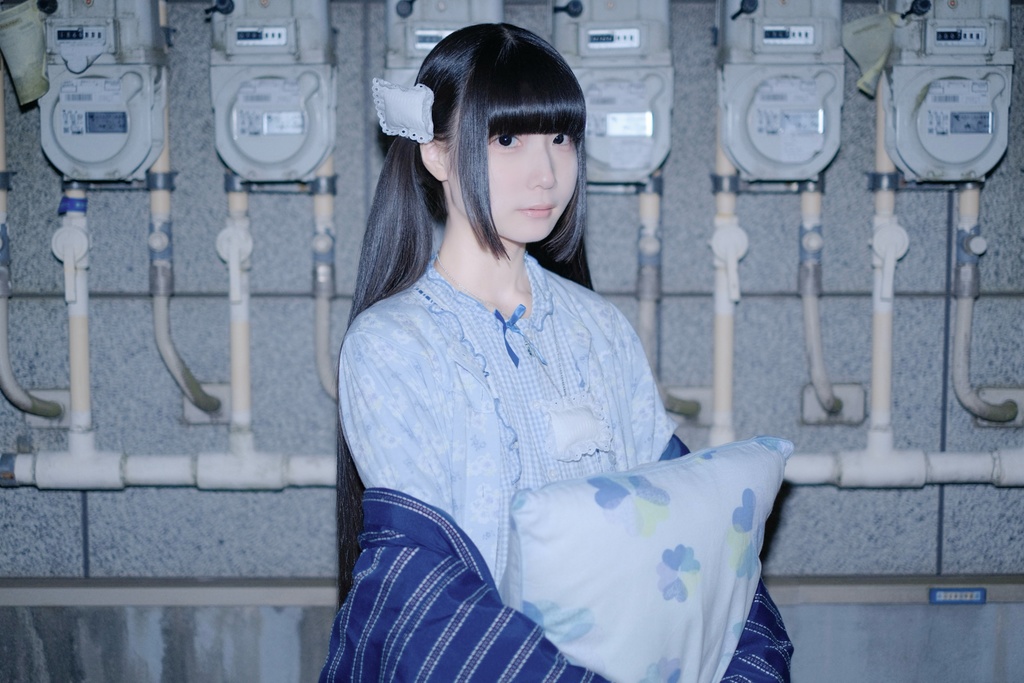 ふかふか枕のヘアピン