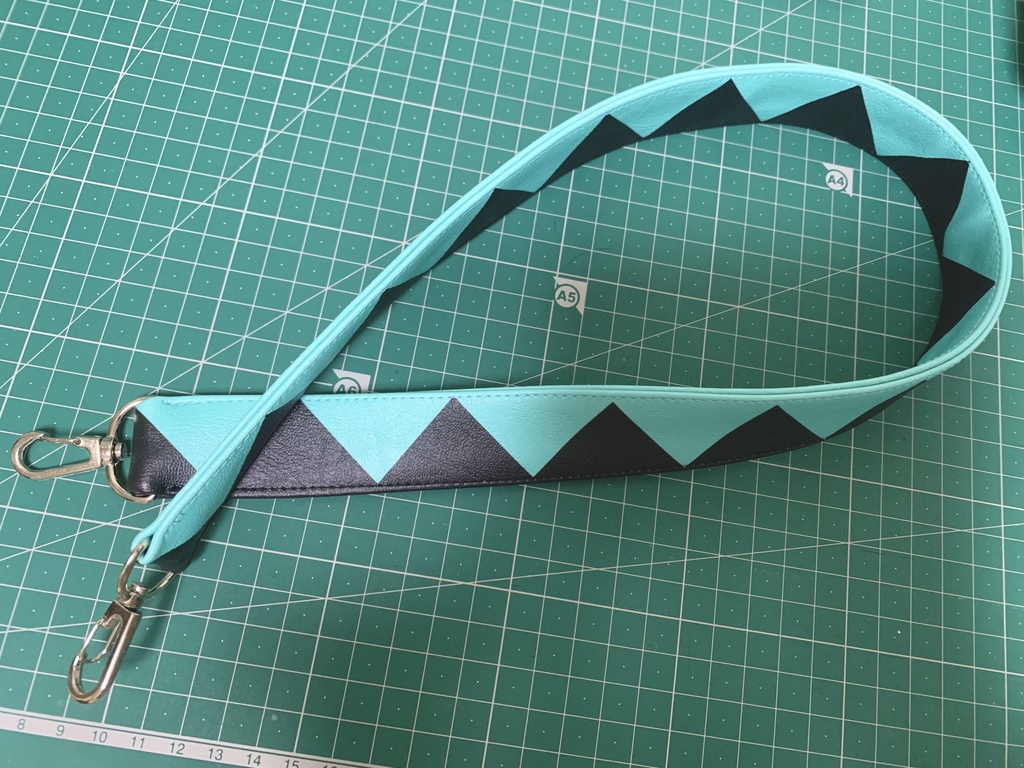 初音ミクベルト型アクセサリー