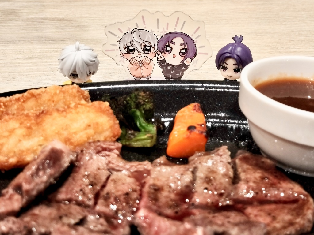 我々の飯をねだるNGROアクリルスタンド