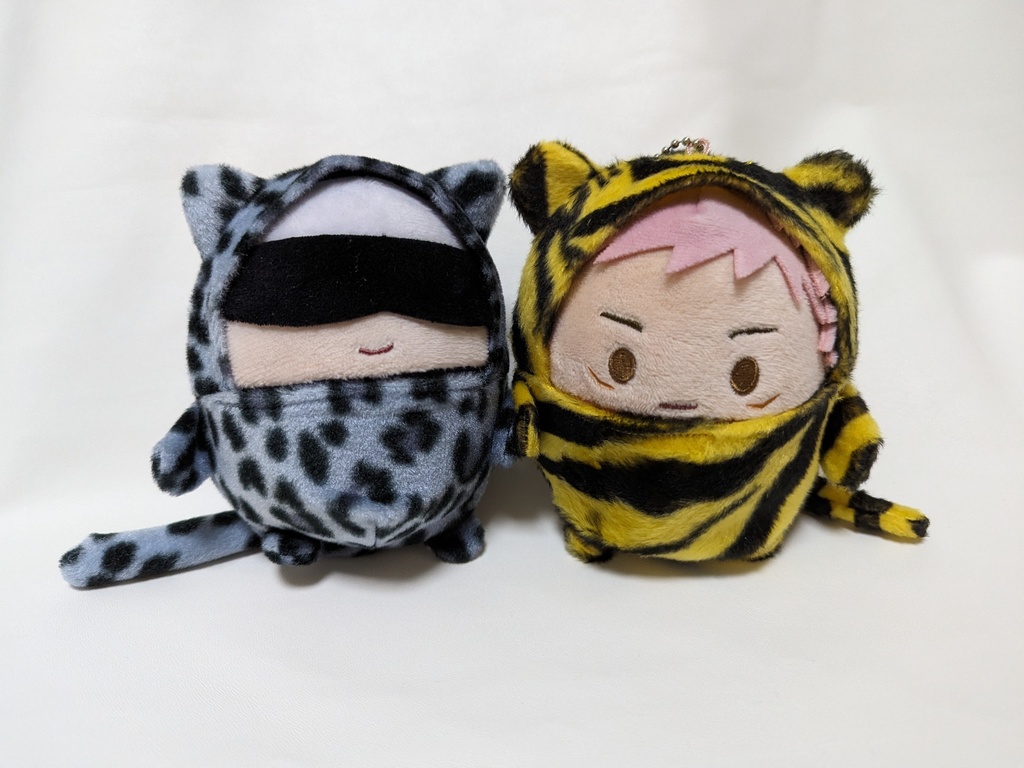 ふわコロりん服　ユキヒョウ　虎