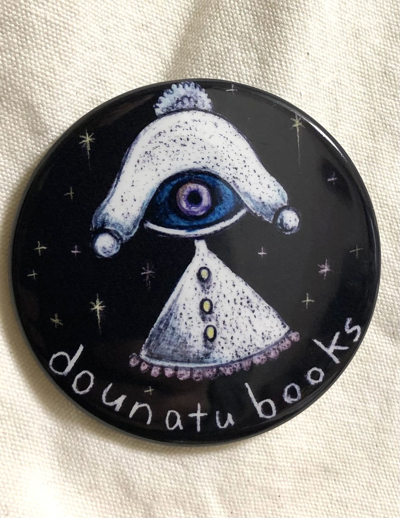 dounatu books缶バッジ