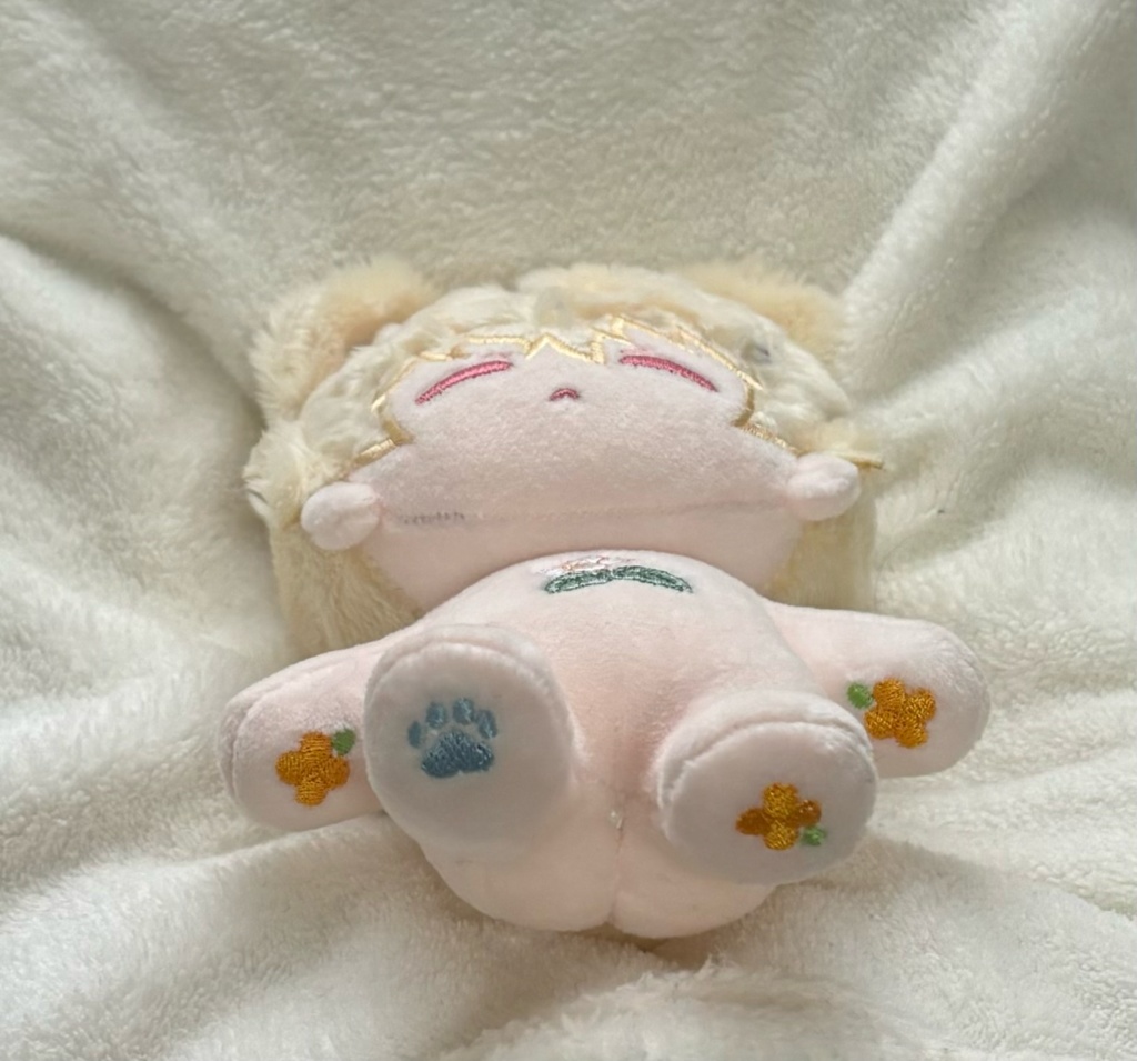 ぬいぐるみ 子グマ「luce」 10cm (髪色が少し濃い再販分を11月初めに別の商品ページで販売します)