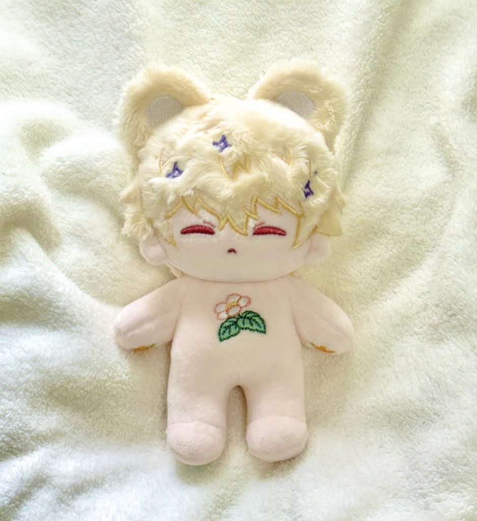 ぬいぐるみ 子グマ「luce」 10cm (髪色が少し濃い再販分を11月初めに別の商品ページで販売します)