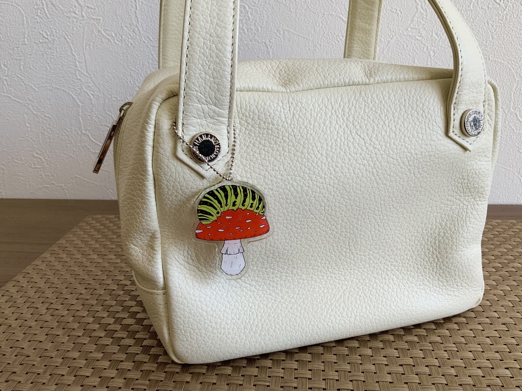 いもむしアクキー