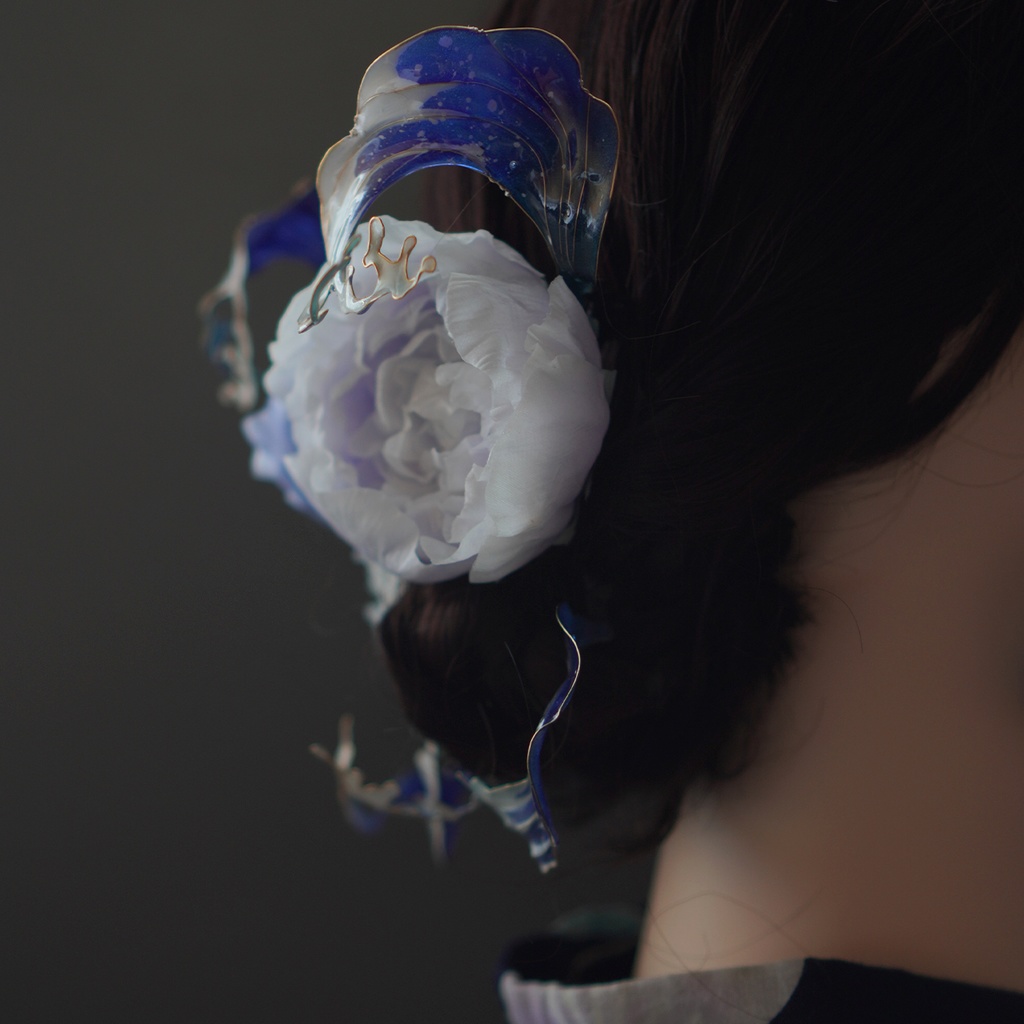 【芍薬・髪飾り】*波と芍薬の髪飾り*【布花・ディップアート】