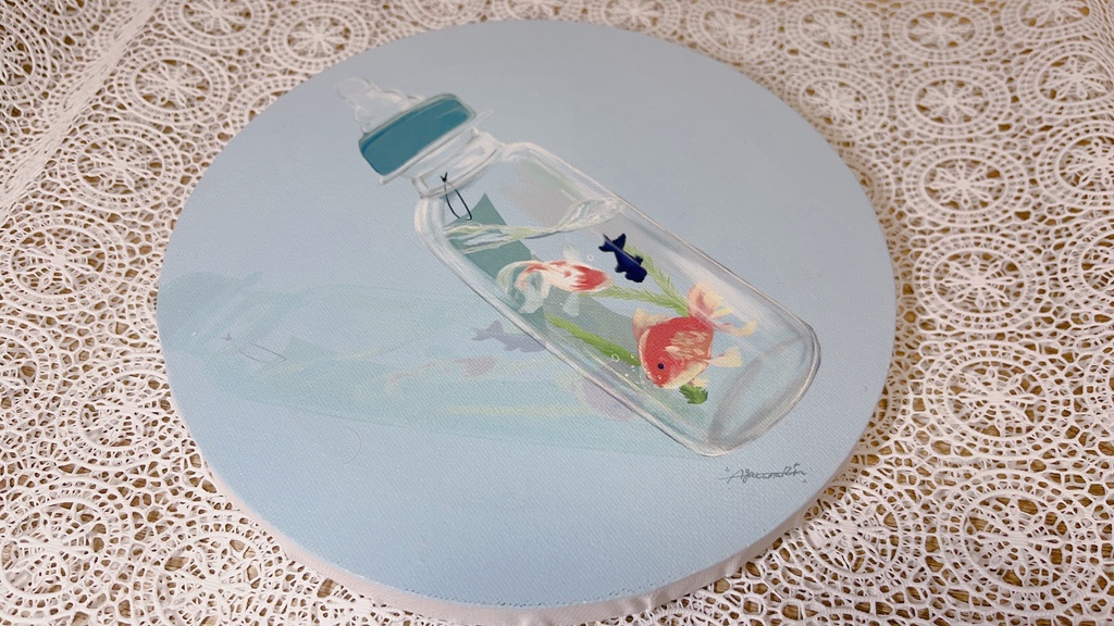 『金魚と哺乳瓶』キャンバス