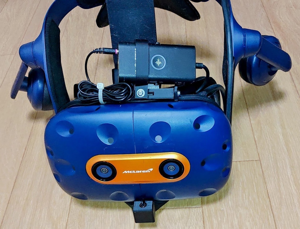 Vive Pro 用 Sound Blaster G3とマイク(SONY ECM-PC60)固定用マウント 3Dプリント用データ