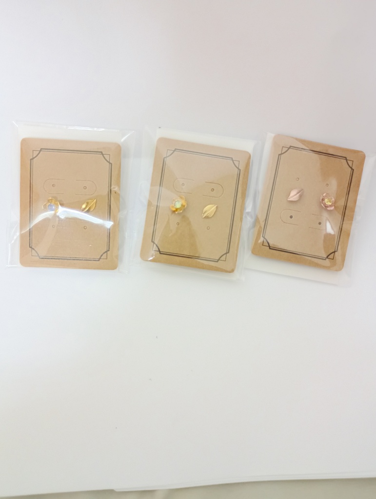 花妖精のピアス　ピンク/黄色