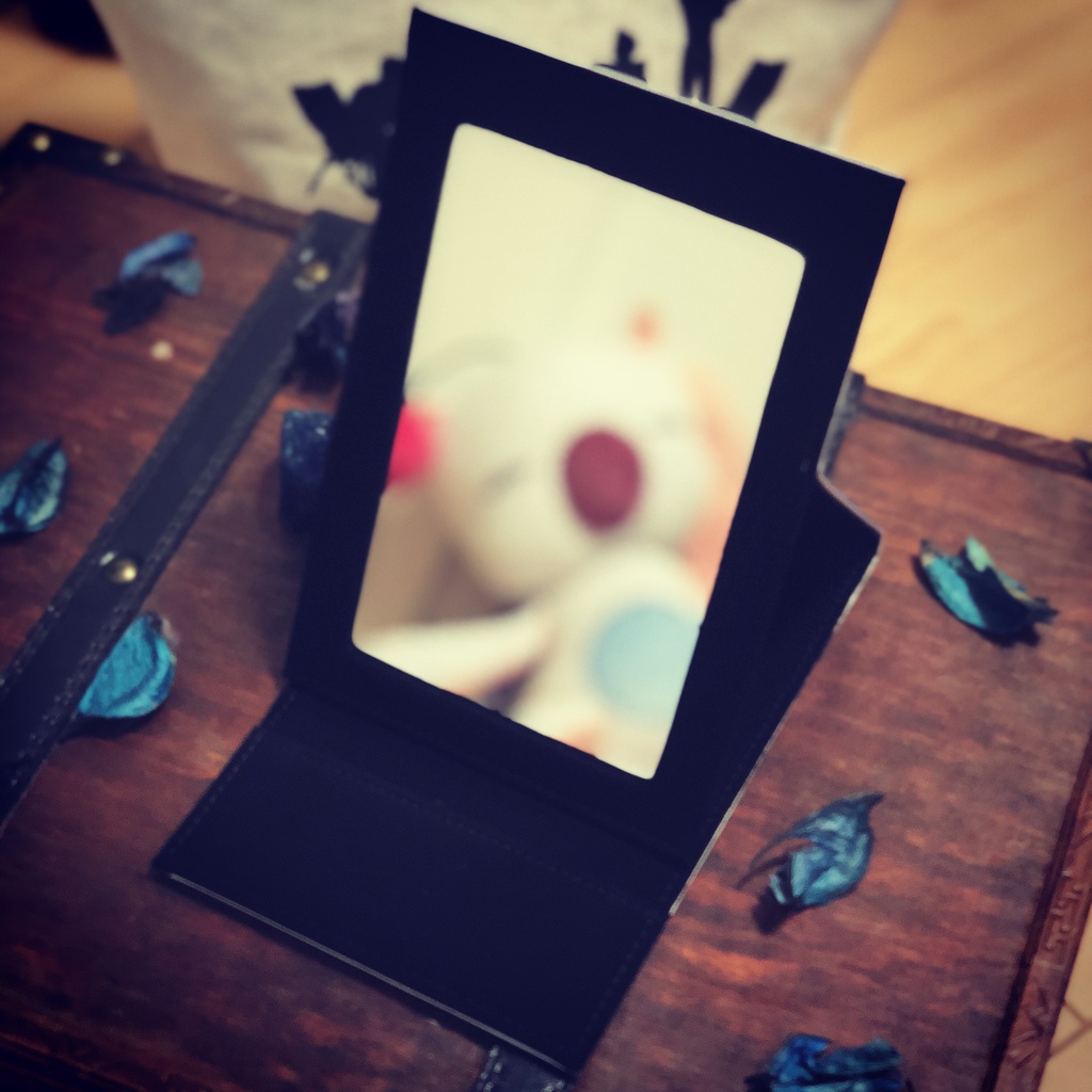 レザースタンドミラー