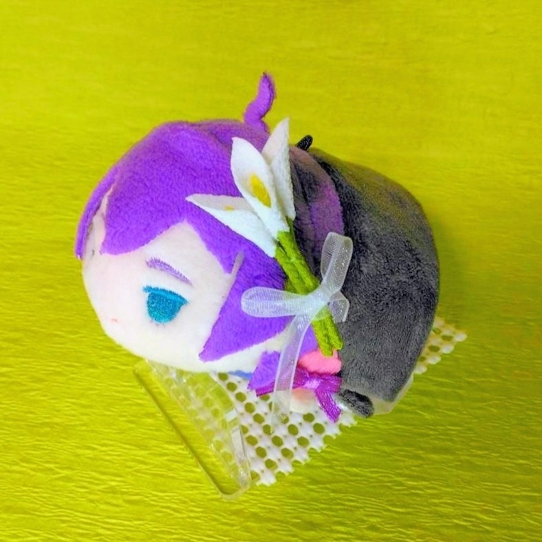 カラーの花束型アクセサリー