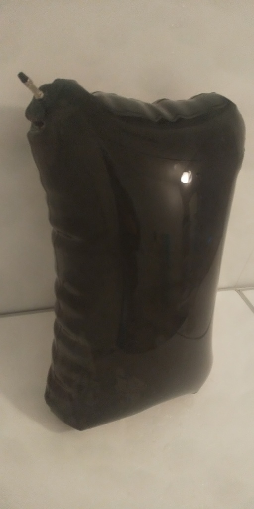 インフレタブル ラバー ピロー