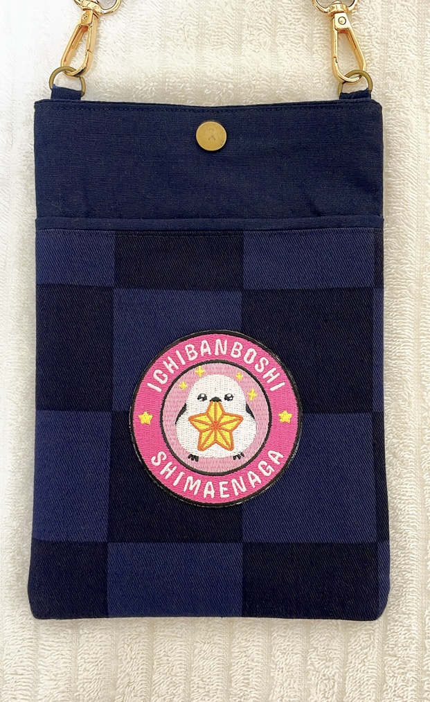 シマエナガ スマホショルダー(紺市松)