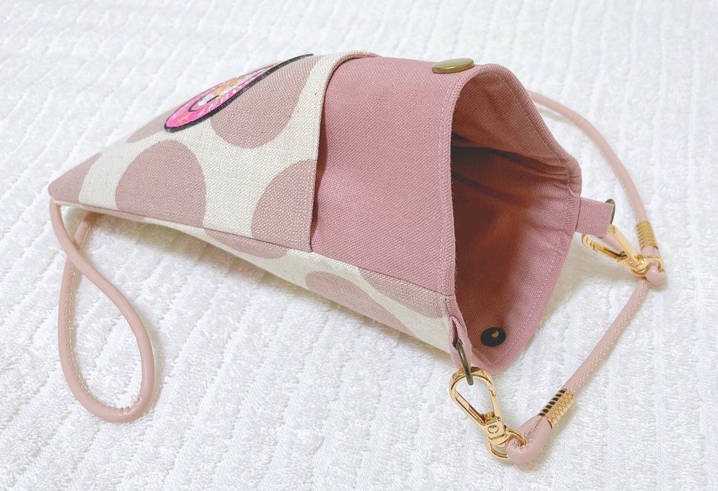 シマエナガ スマホショルダー(ピンク水玉)