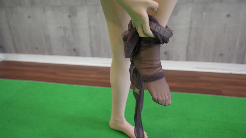 衣装着替え(肌タイツ&ラバータイツ)のメイキング映像(くみっきー・Kumiki)