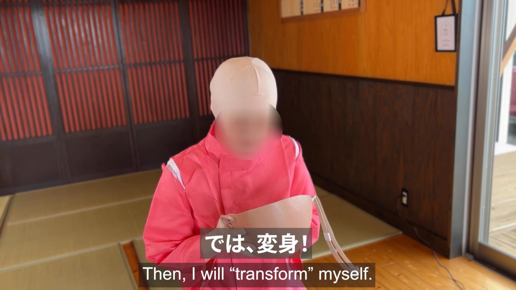 【千と千尋の仕事探し】撮影合間のオフショット 仕事着バージョン