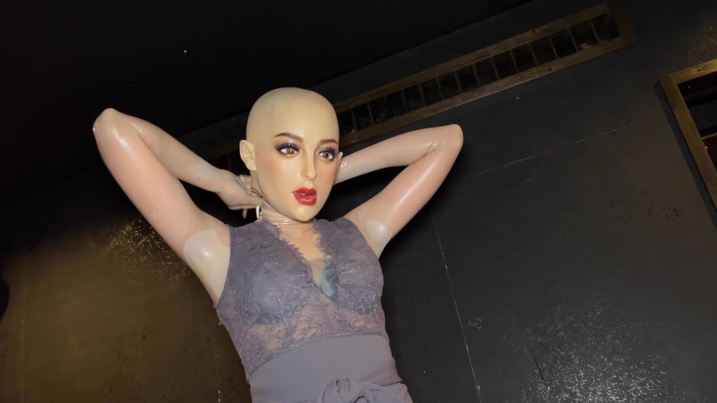 【本編ぼかしなし&オフショット】透明のラバータイツ編(キャスト:くみっきー)