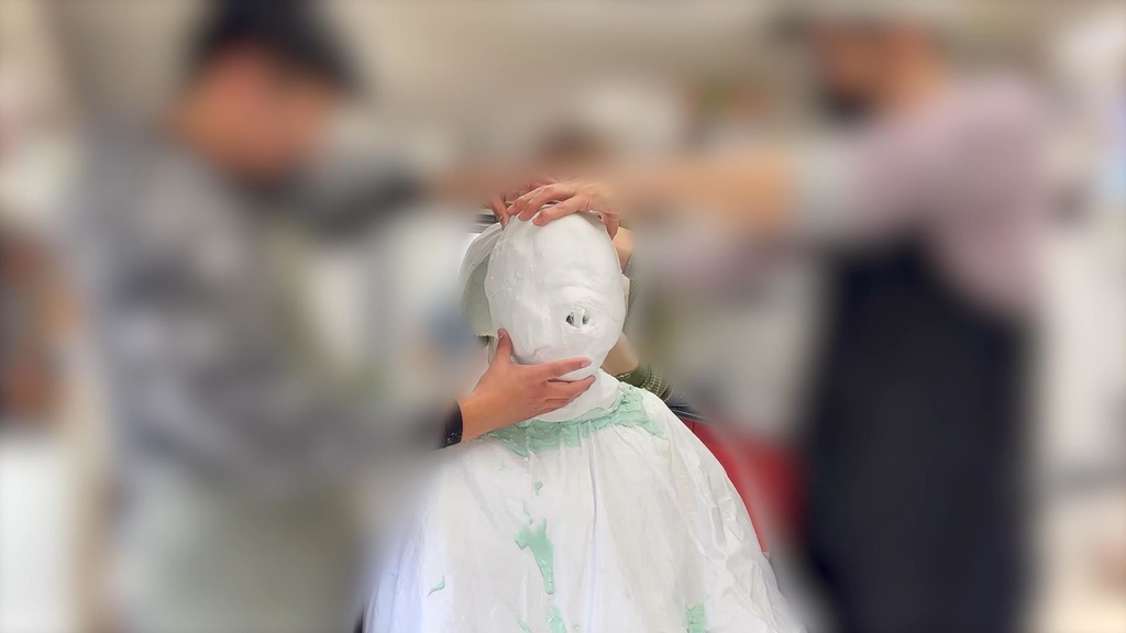 顔の型取り動画(ティナ)