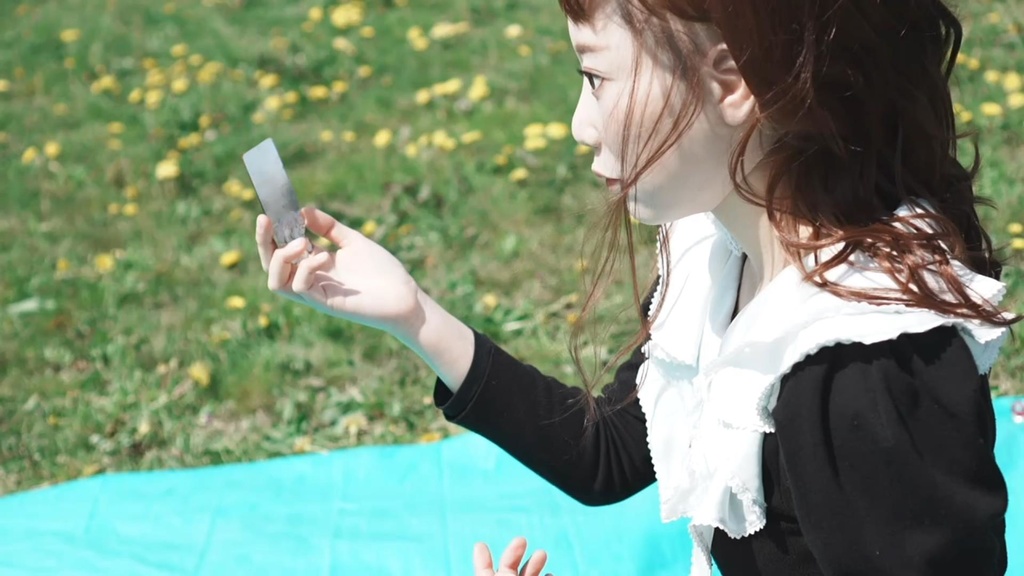 マスク着脱オフショット(ティナ)