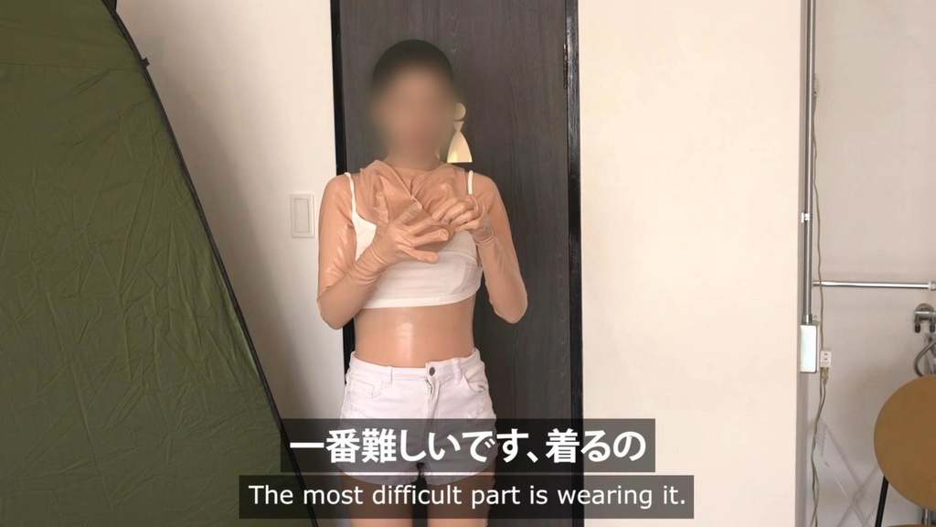 【オフショット】ショーウィンドウのトップモデル編