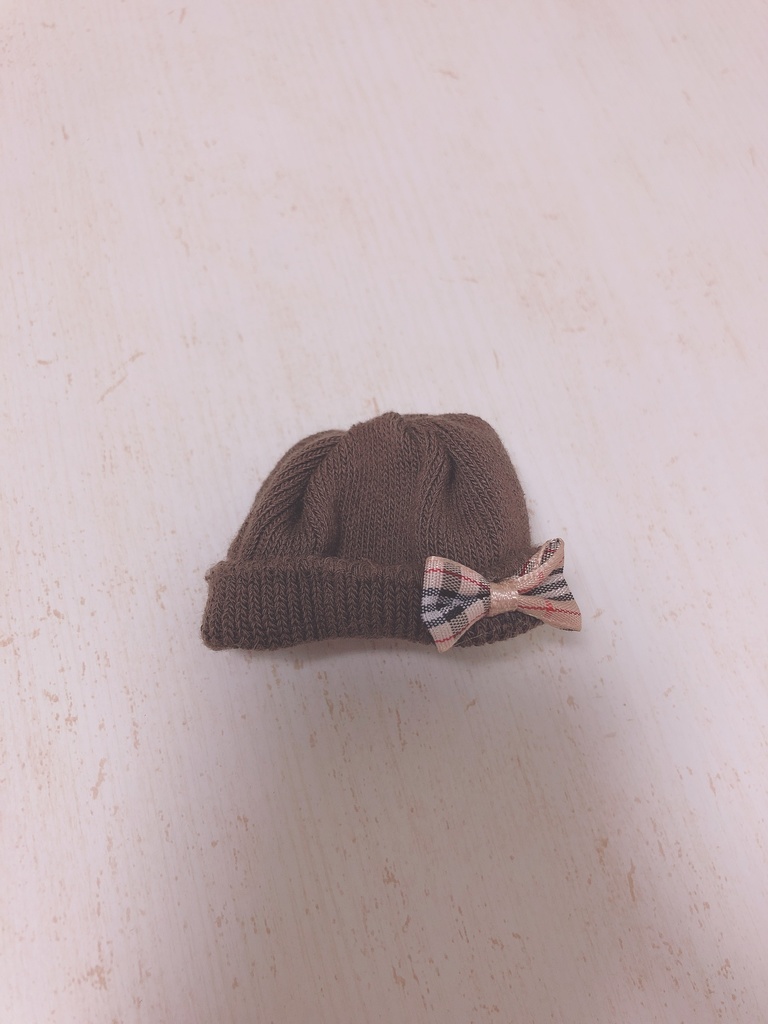 おまんじゅう　お帽子　ブラウンリボン