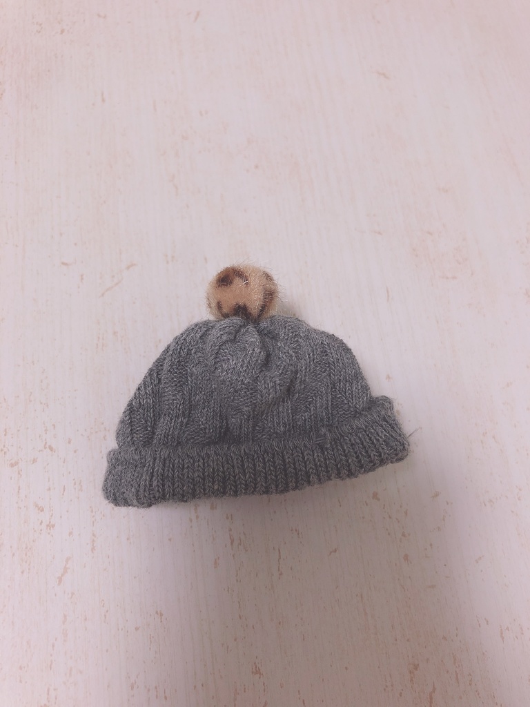 おまんじゅう　お帽子　豹柄グレー