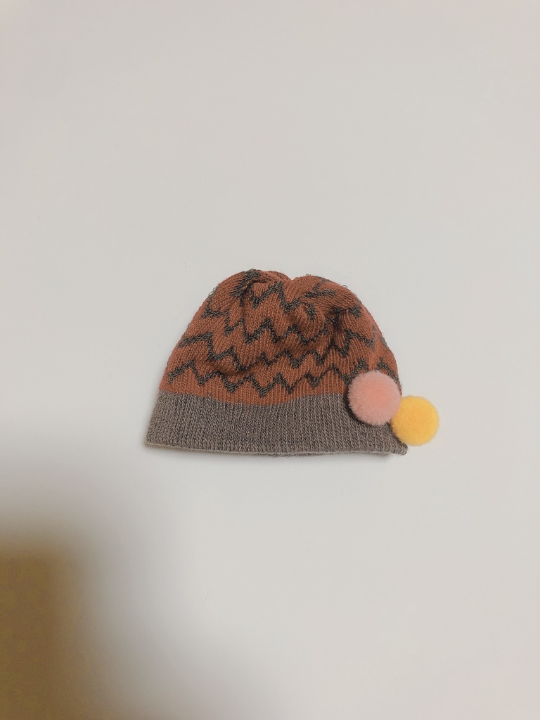 おまんじゅう　お帽子　しましまレッド