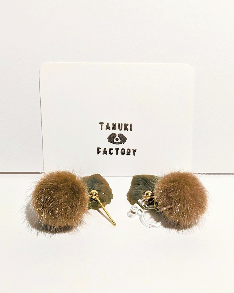 たぬき(概念)のイヤリング/ピアス 受注生産