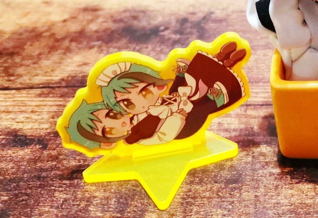 【SALE】ぎゅっ！っとハグアクスタ