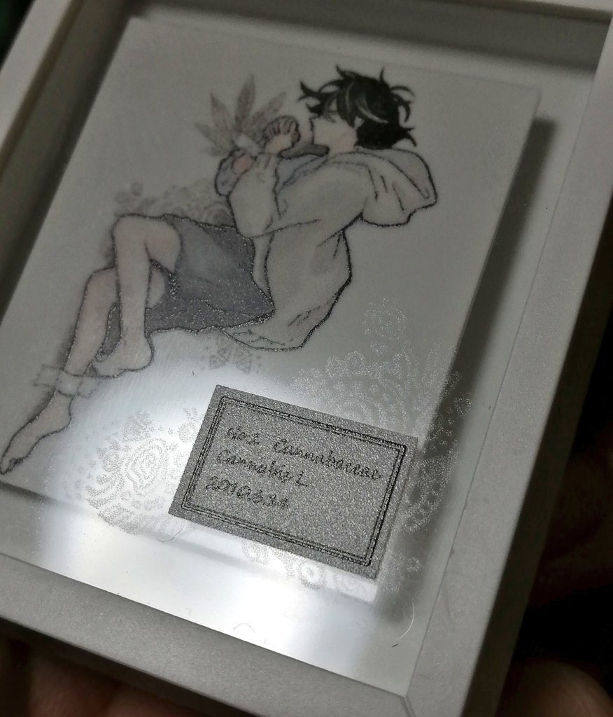 カンナビスと薬液 植物標本ピンバッチ