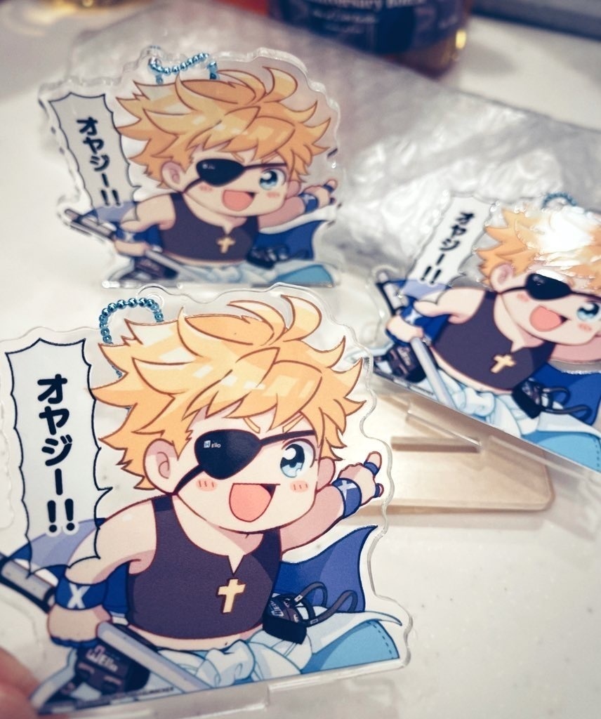 シンのアクリルスタンドキーホルダー