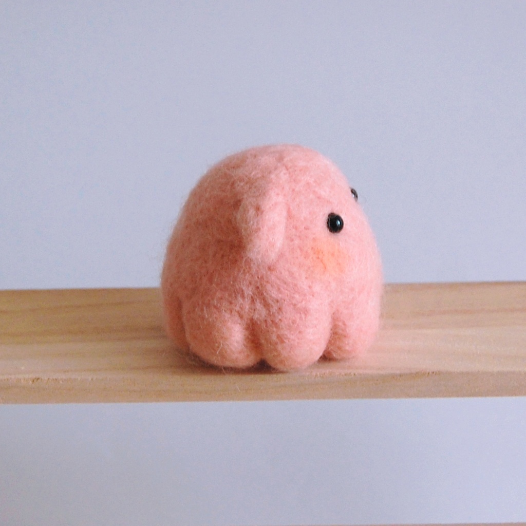 ふわふわメンダコ(やや大きめ)【羊毛フェルト】