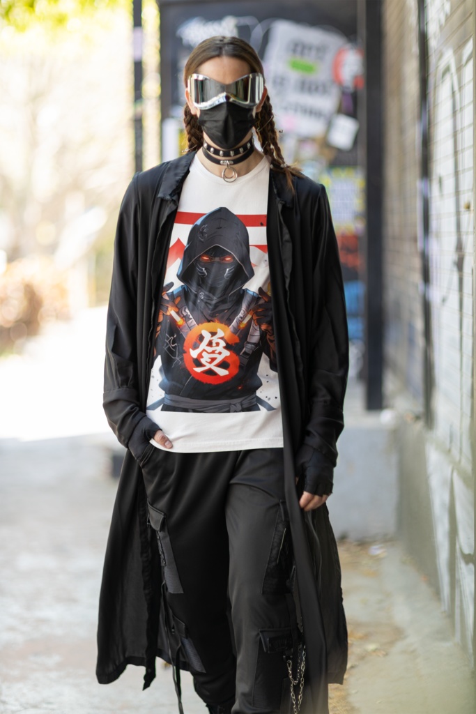 炎の忍者Tシャツ