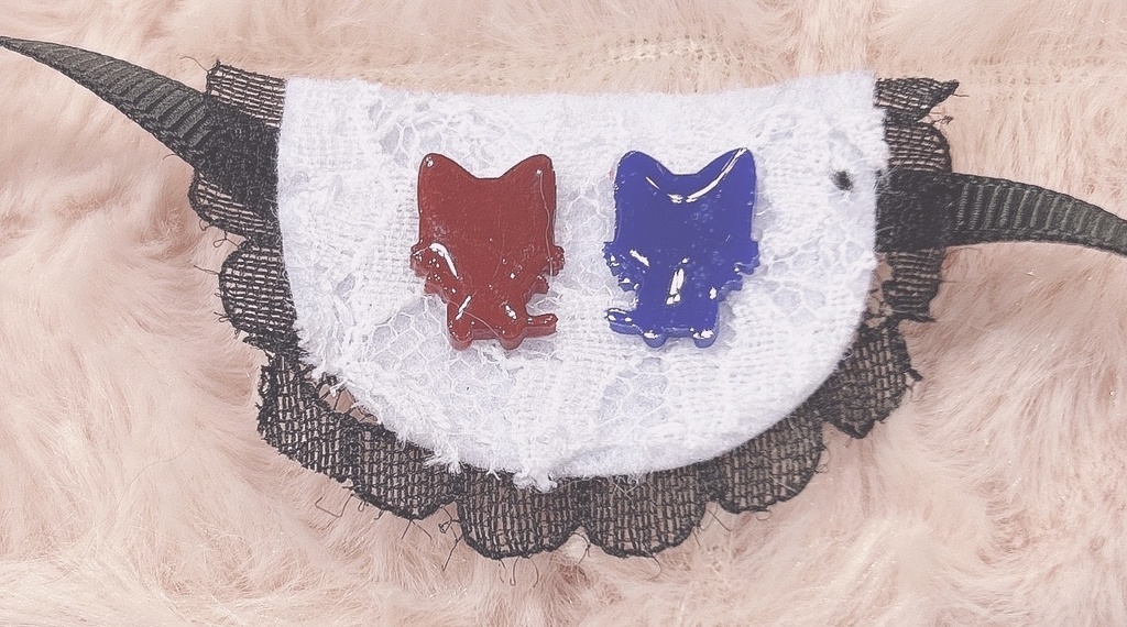 赤青ねこちゃんぬい用前かけ