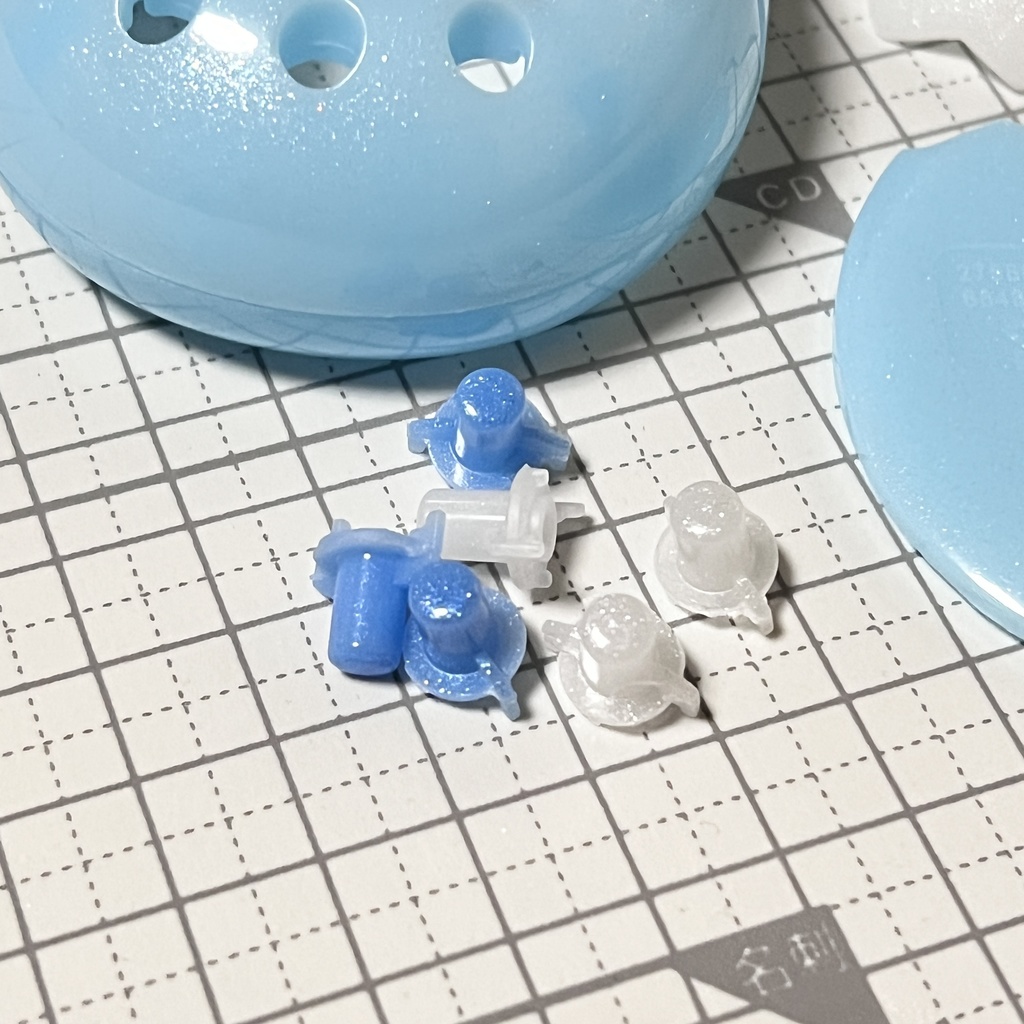 たまごっちパラダイスカスタムパーツセット『メインシェル、キャップ, ボタン3個×2種類』