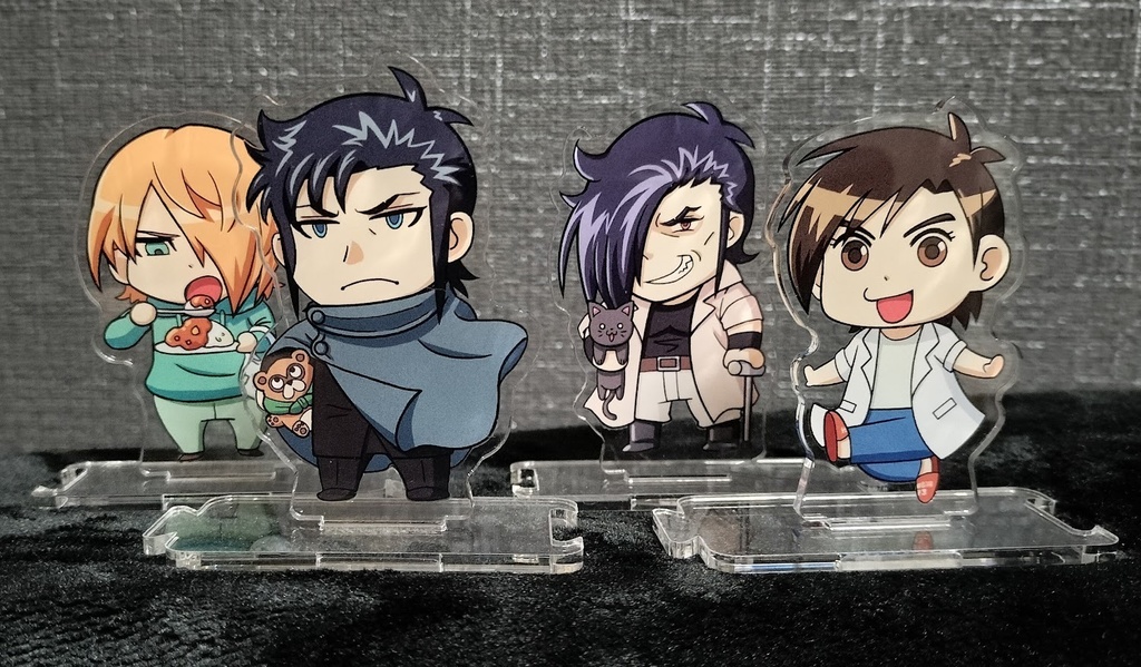 K2キャラのアクリルスタンド