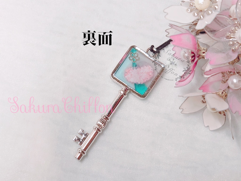 自本丸へ帰る鍵(ロングペンダント)