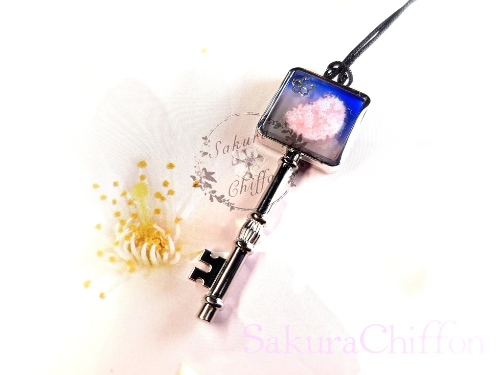 自本丸へ帰る鍵(ロングペンダント)