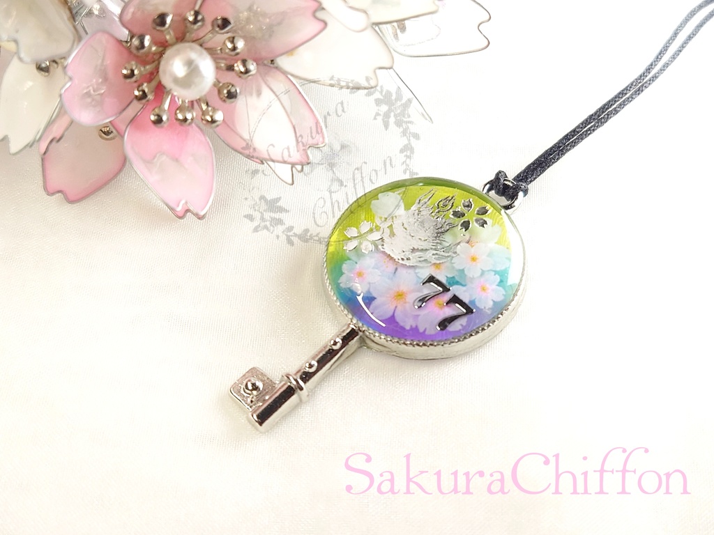 近侍の合鍵ペンダントネックレス