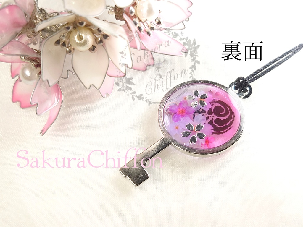 近侍の合鍵ペンダントネックレス