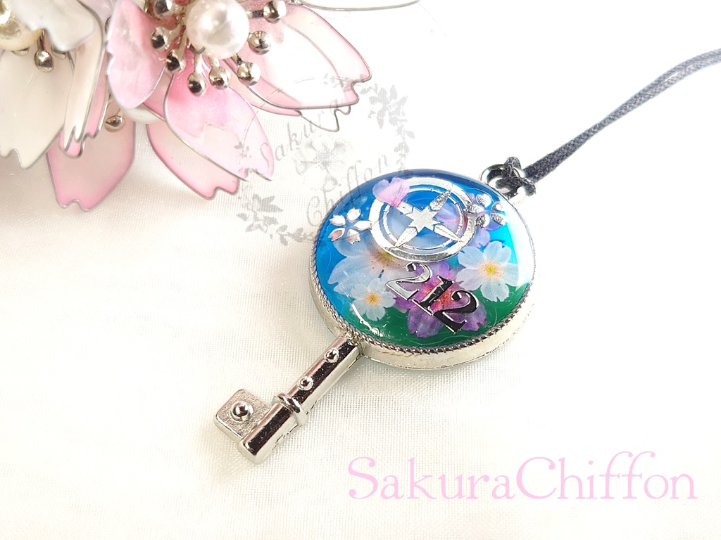 近侍の合鍵ペンダントネックレス