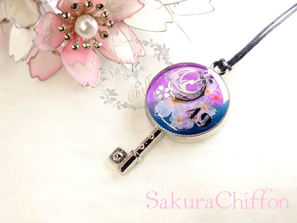 近侍の合鍵ペンダントネックレス