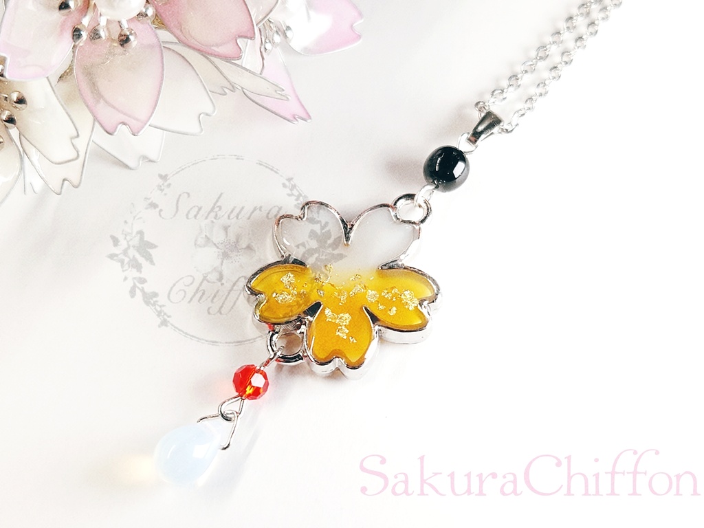 さくらロングネックレス