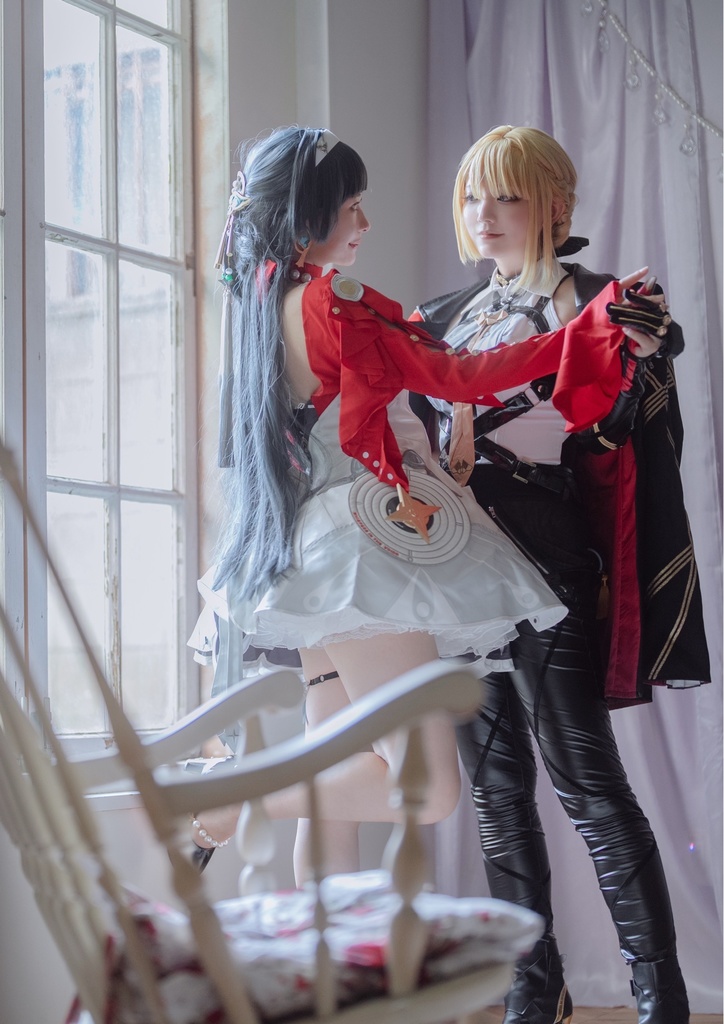 「MOTHS」ゼンゼロ イヴリン コスプレ写真集