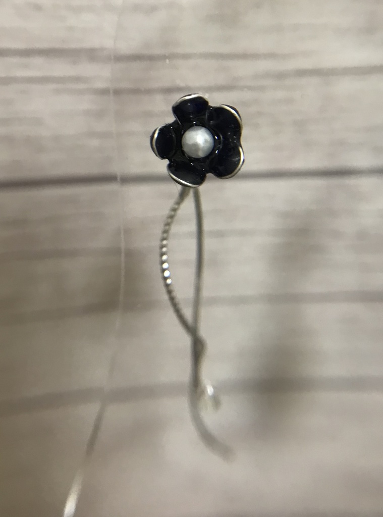 推しピアス(紺藍)